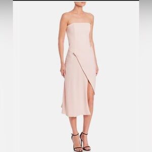 Nicholas Bonded Crepe Front
Wrap Dress Asymmetrical Size 6 BNWOT